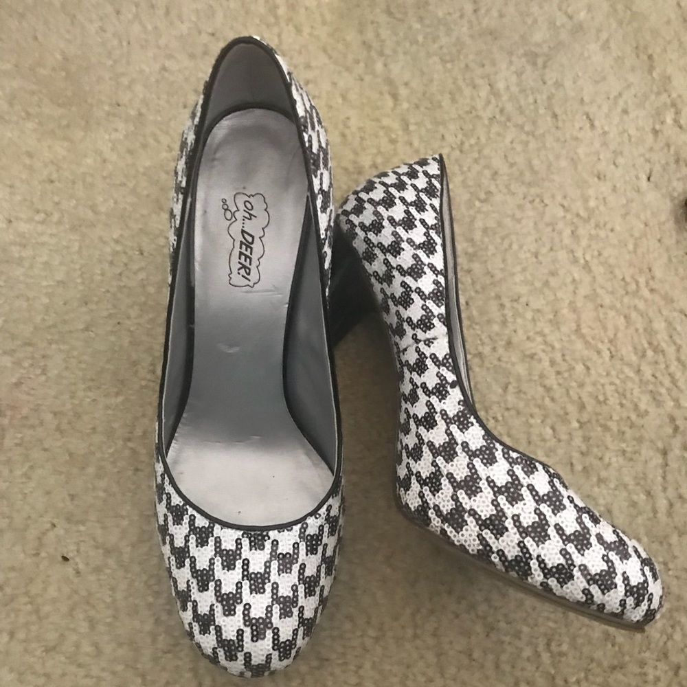 Black and White oh....Deer! Heels